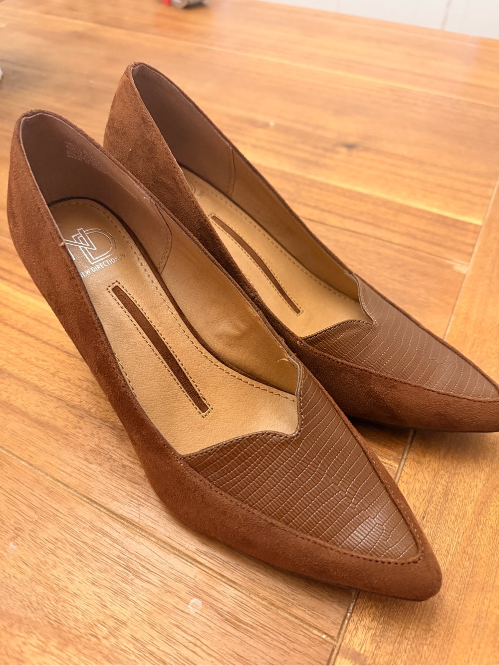 New Directions Brown Heels